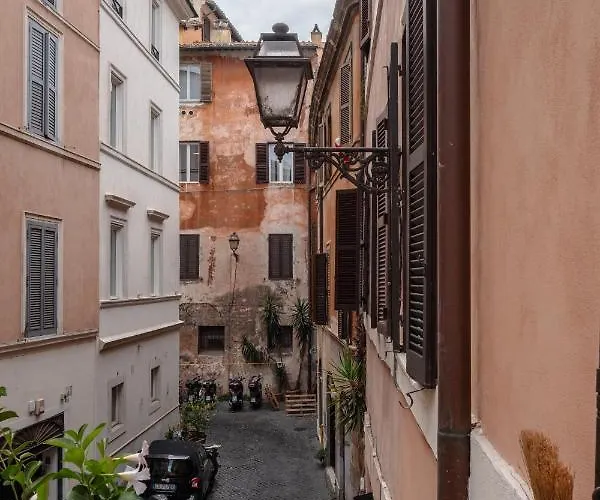 Fontanella Borghese Elegant & Beautiful Appartement Rome